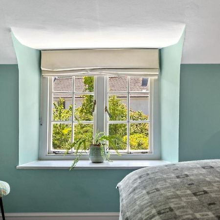 Teacher'S Cottage Оксуич Екстериор снимка