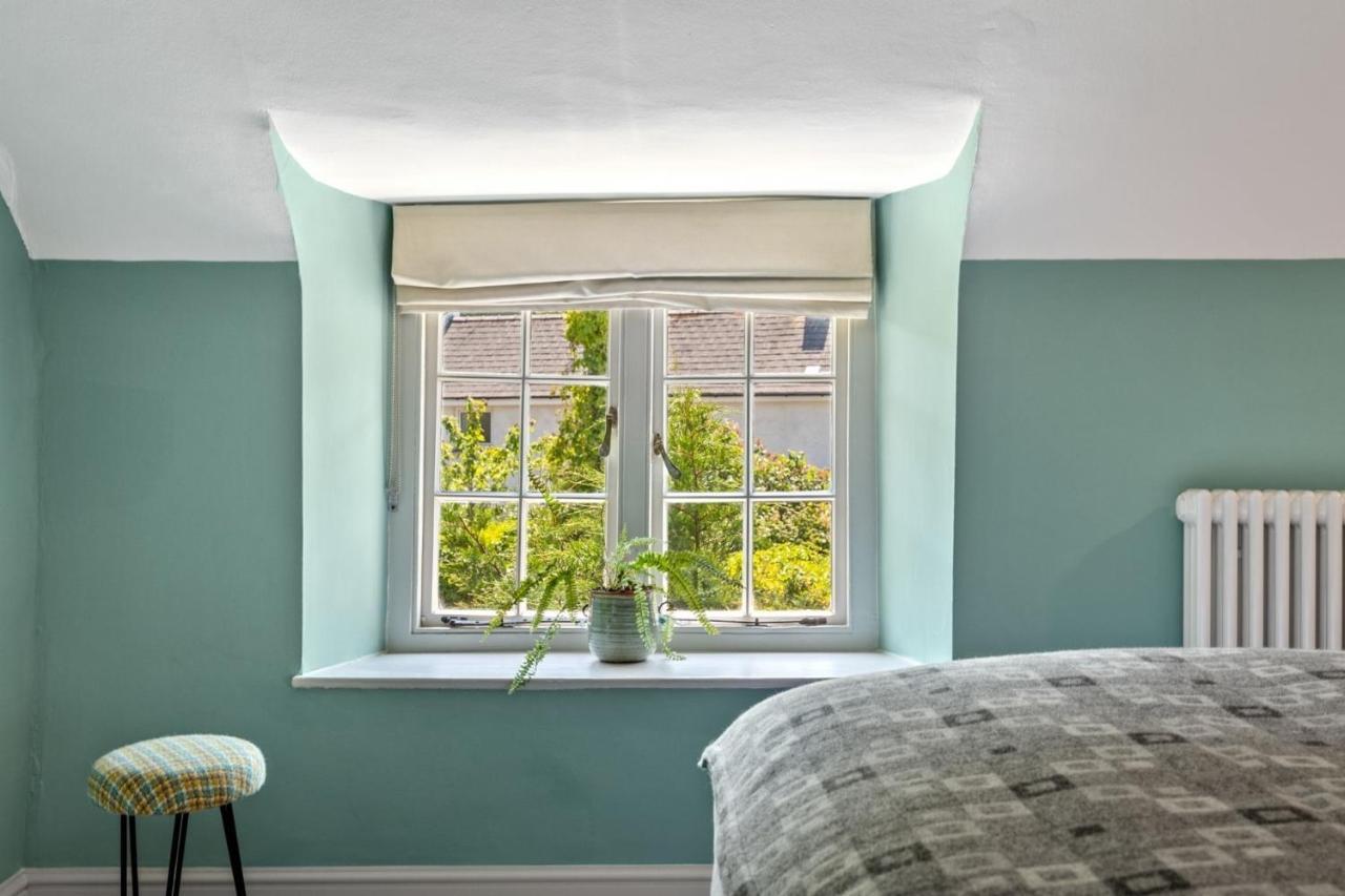 Teacher'S Cottage Оксуич Екстериор снимка
